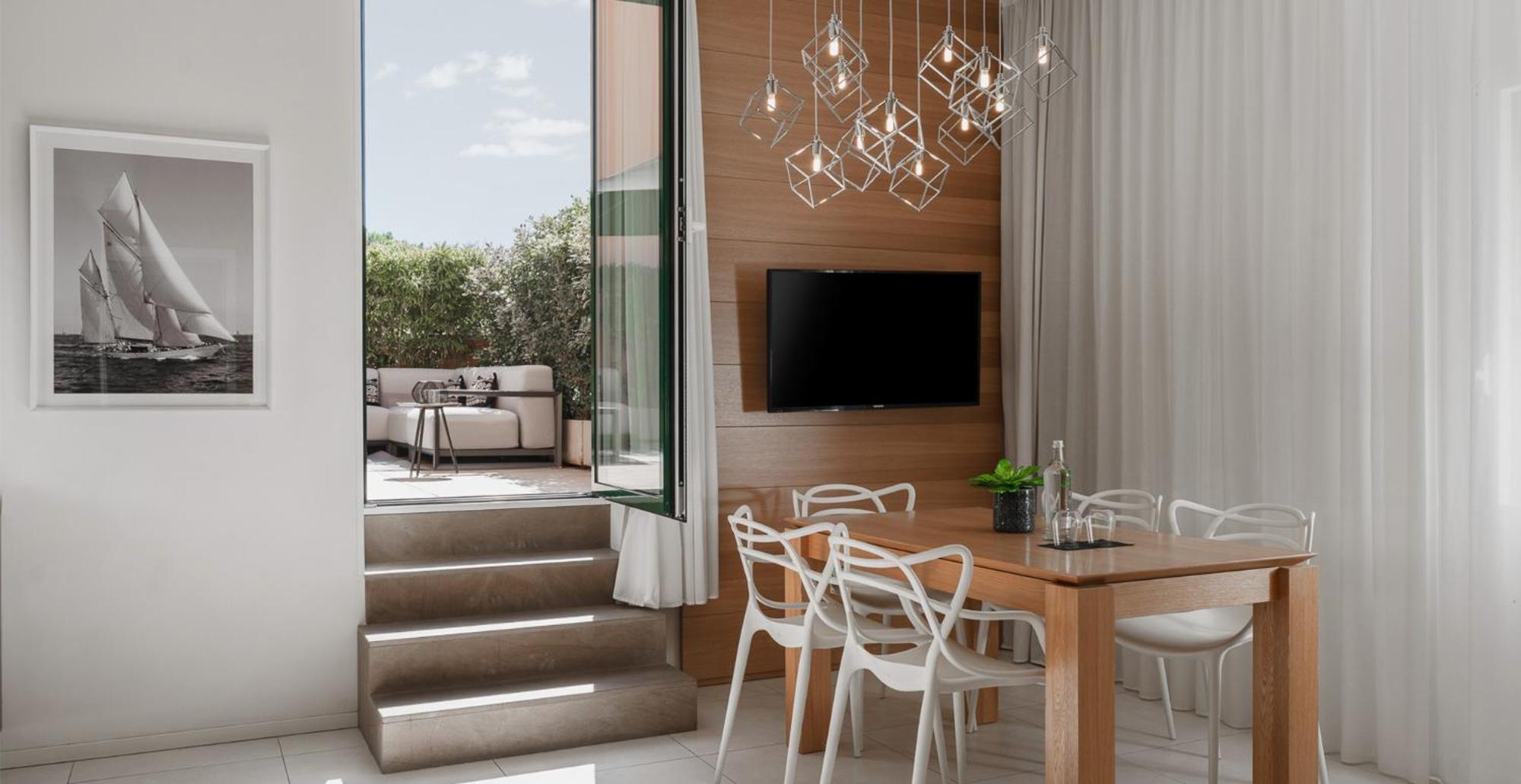 Metropol Ceccarini Suite - Luxury Apartments リッチョーネ エクステリア 写真
